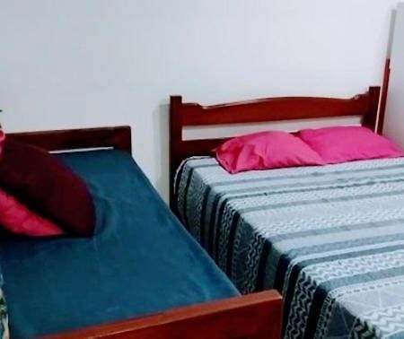 Ap Pertinho Praia Apartment Ubatuba Bagian luar foto
