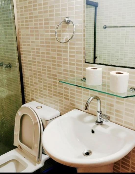 Ap Pertinho Praia Apartment Ubatuba Bagian luar foto